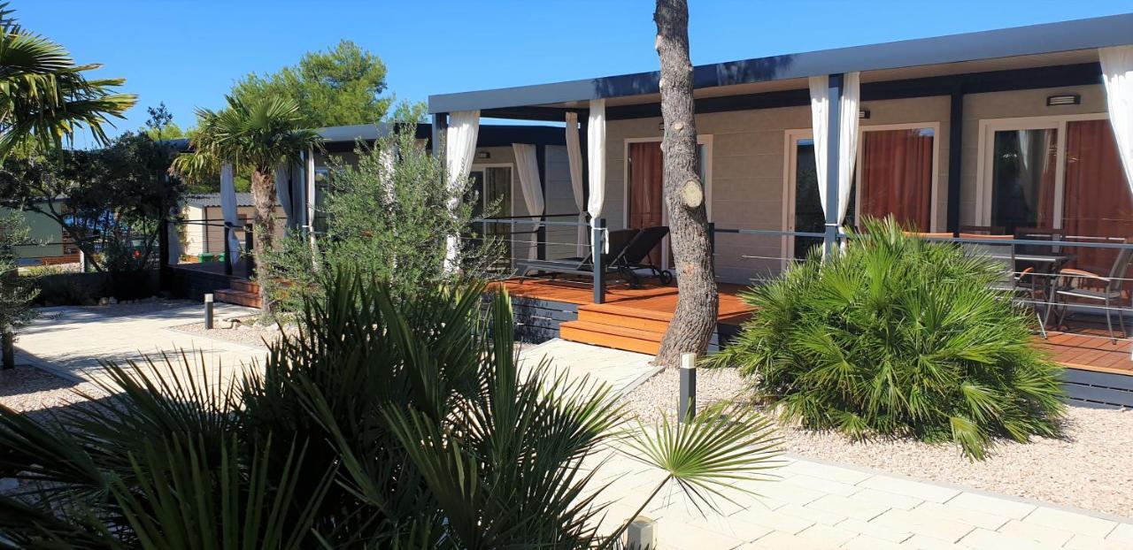 Dalmaris Camp - Prestige Mobile Homes ビオグラード・ナ・モル エクステリア 写真