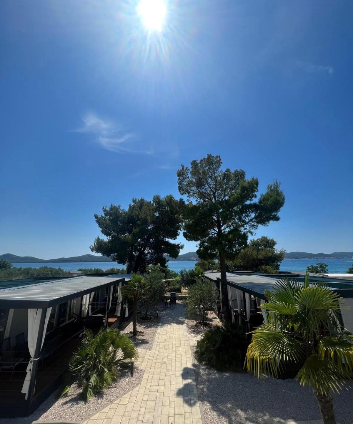 Dalmaris Camp - Prestige Mobile Homes ビオグラード・ナ・モル エクステリア 写真