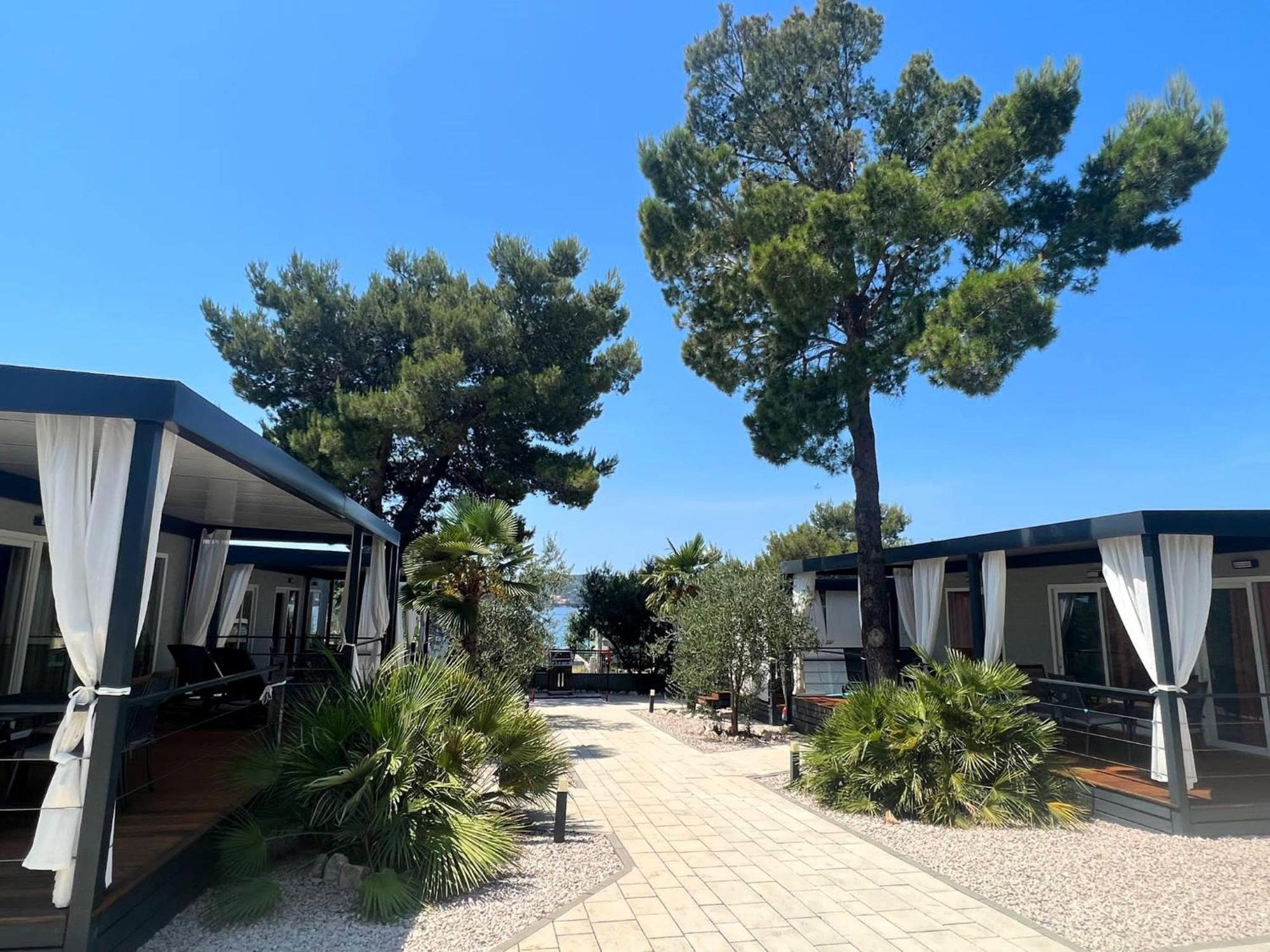 Dalmaris Camp - Prestige Mobile Homes ビオグラード・ナ・モル エクステリア 写真